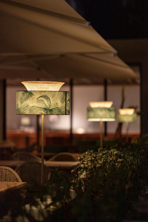Hotel Jadali & Spa Marrakesh Exterior photo Lamps