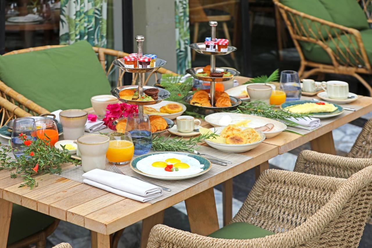 Hotel Jadali & Spa Marrakesh Exterior photo A breakfast table